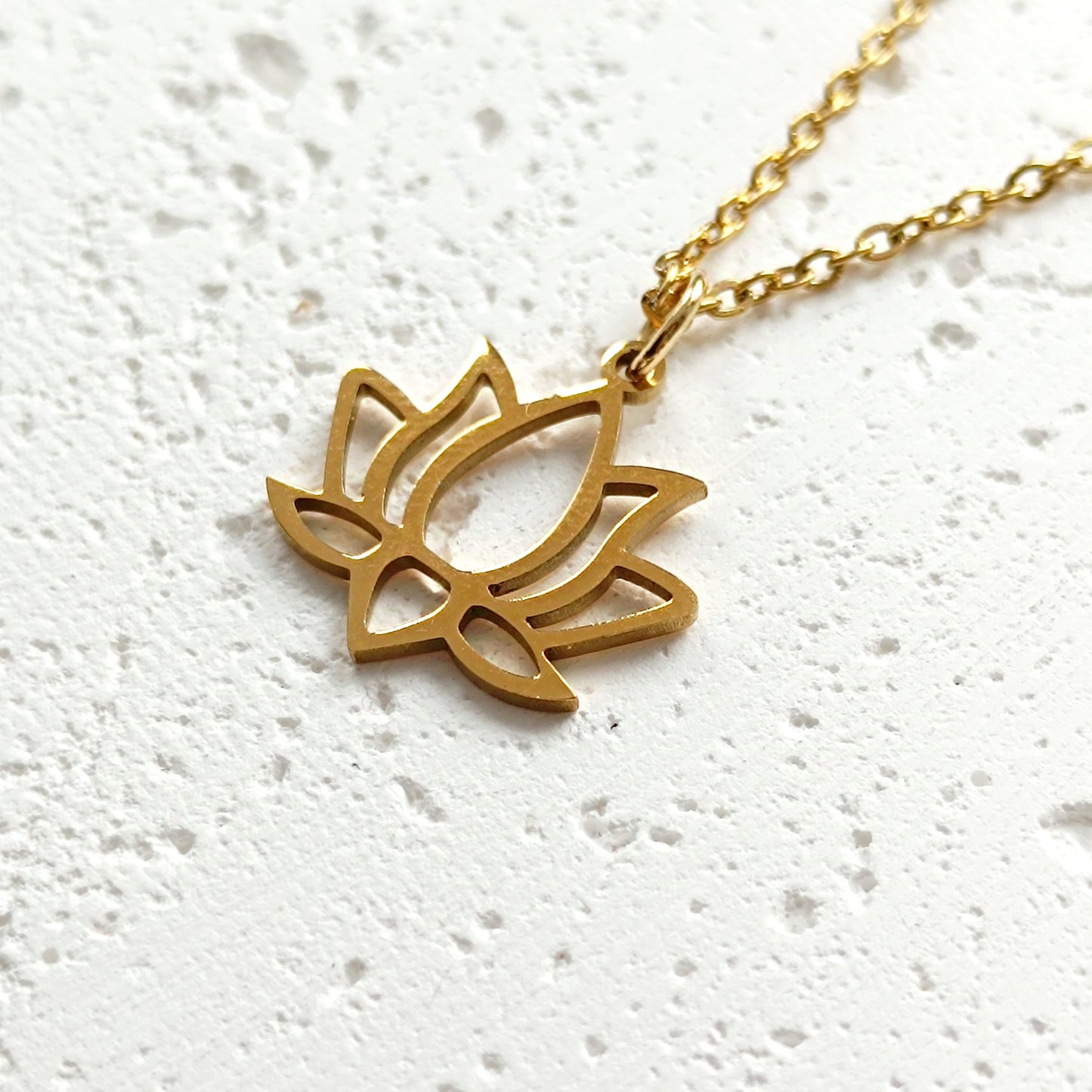 Halskette Lotus