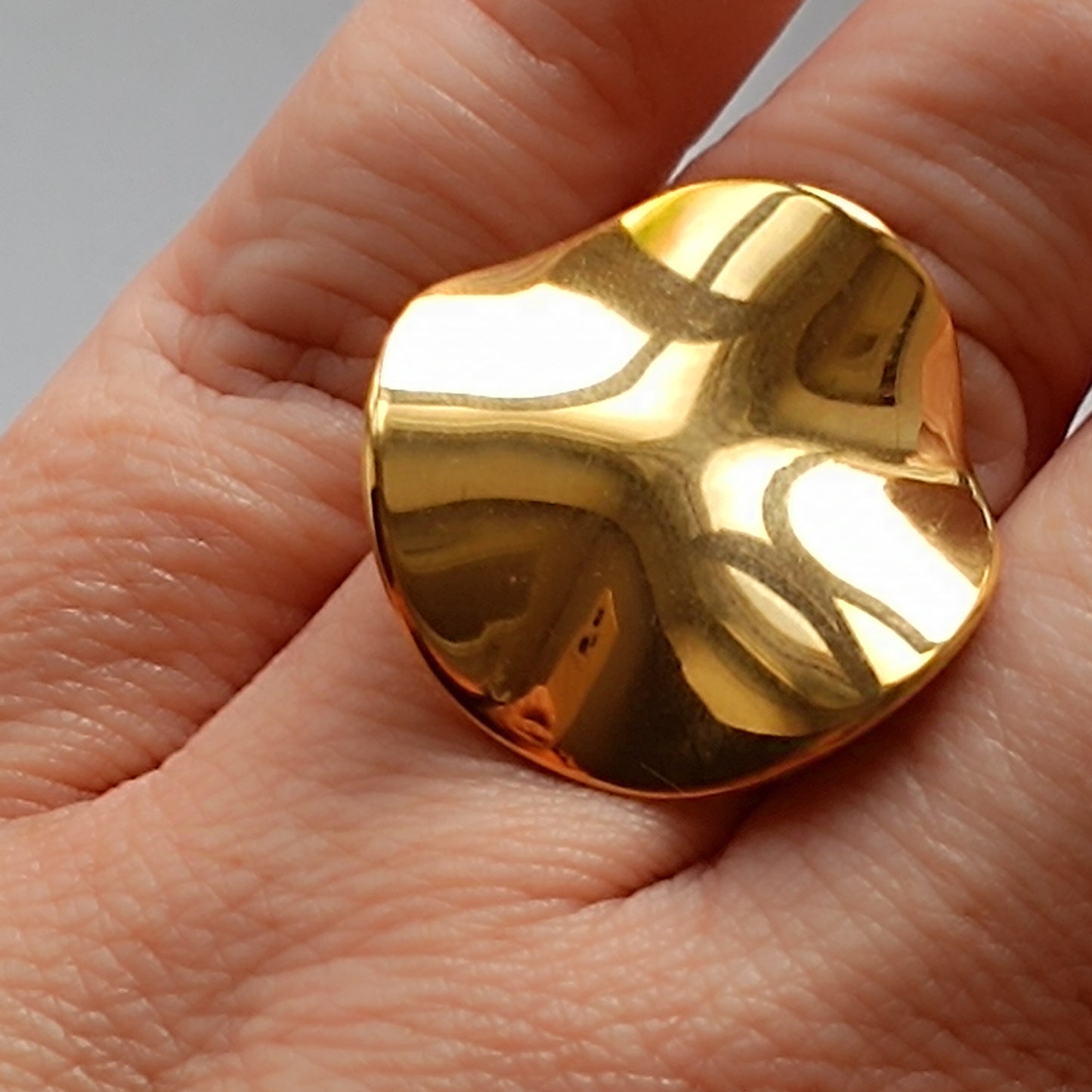 Ring organic round
