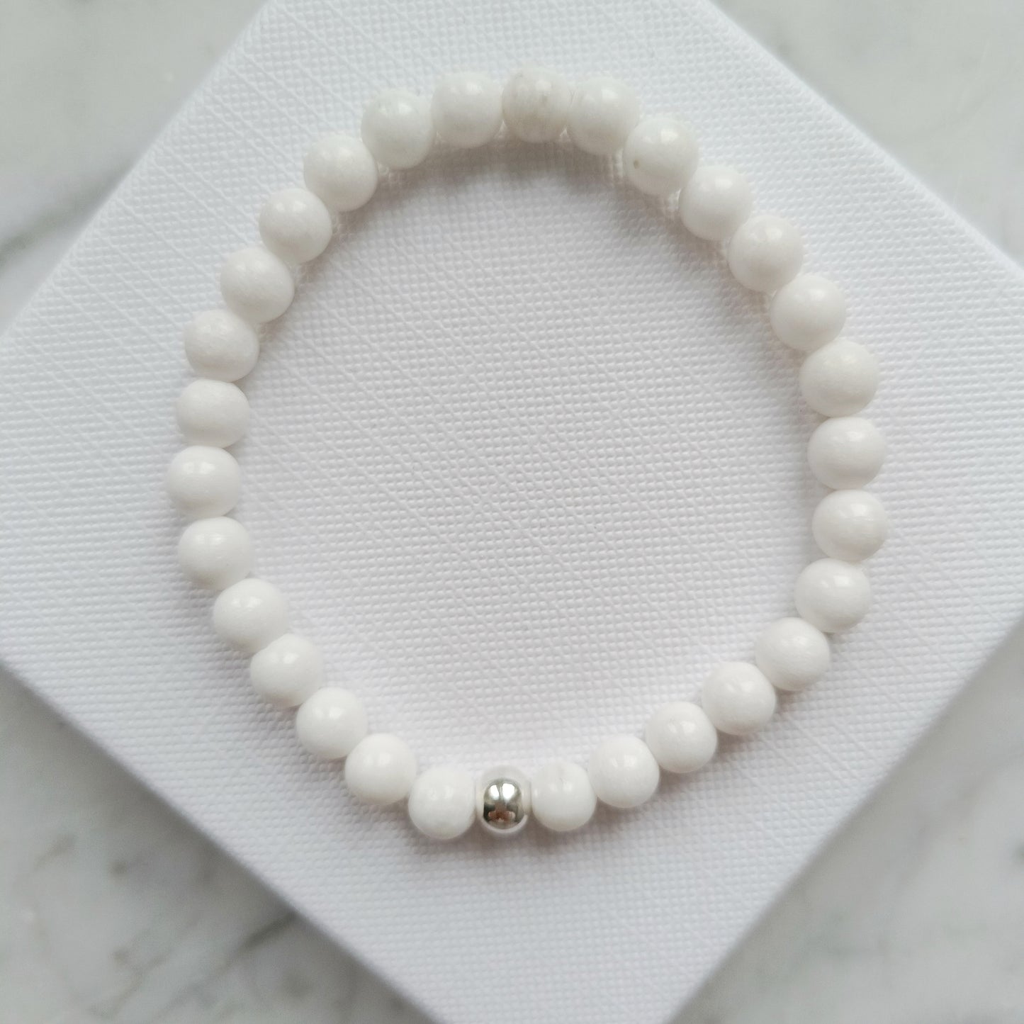 ARMBAND JADE WEISS