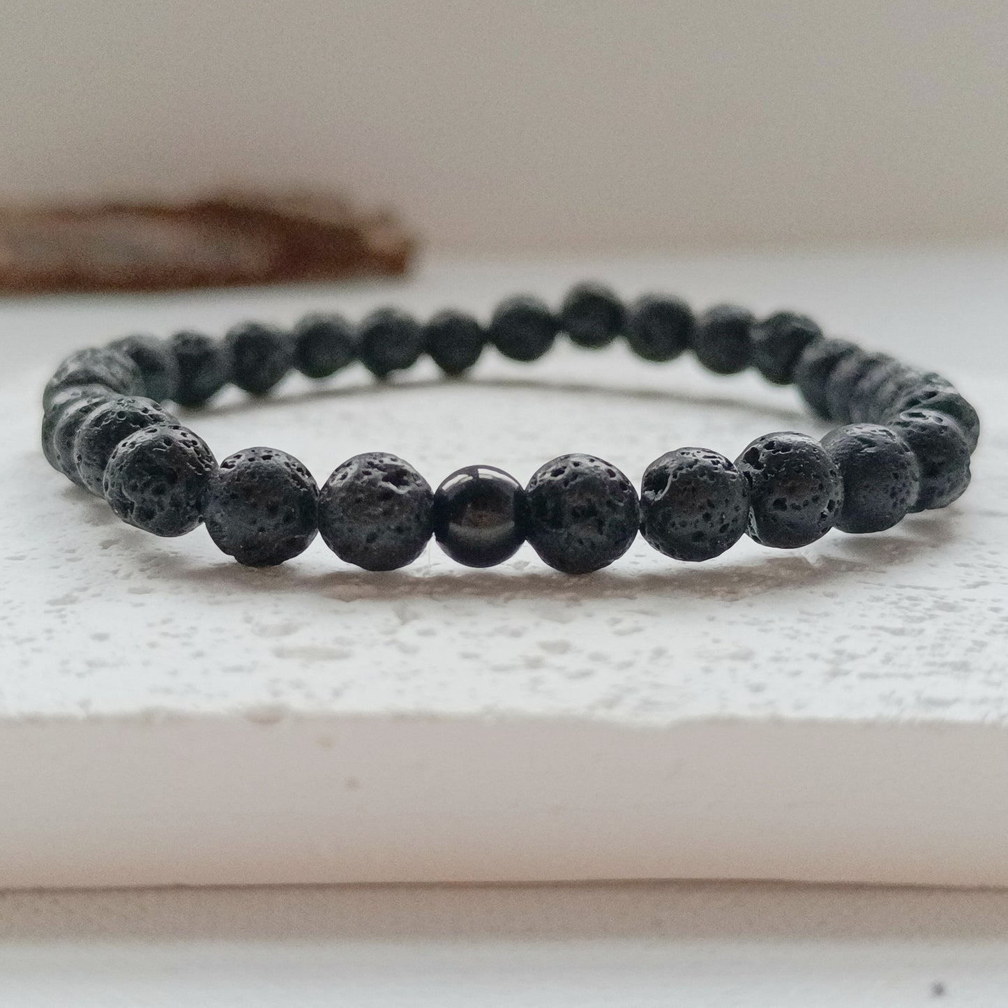 ARMBAND LAVA EDELSTAHL