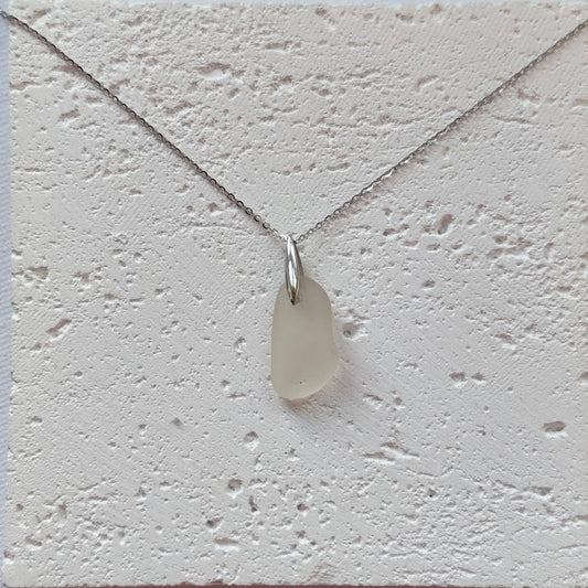 Halskette Seeglas weiß