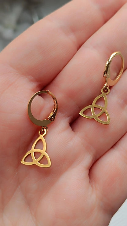 Ohrhänger Trinity Knoten